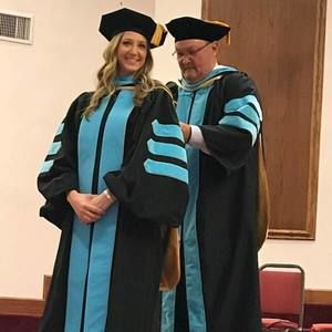 Meet your Posher, Tara